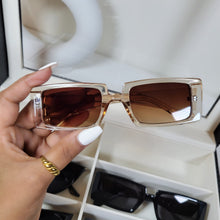 Load image into Gallery viewer, Retro Rectanglular Sunglasses