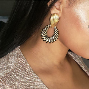 Retro Bijoux Drop Earrings - SHOPPRETTYPISTOL